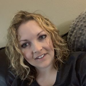 Meet your Posher, Erika